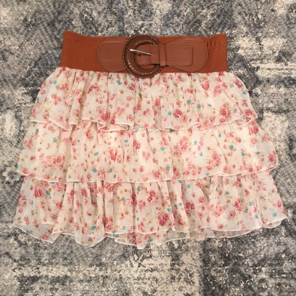Cute ruffle skirt